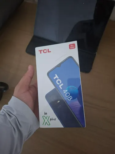 Celular TCL 408 Novo