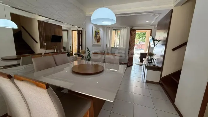 RE-Casa à Venda no Condomínio Aldeia das Laranjeiras  Serra/ES