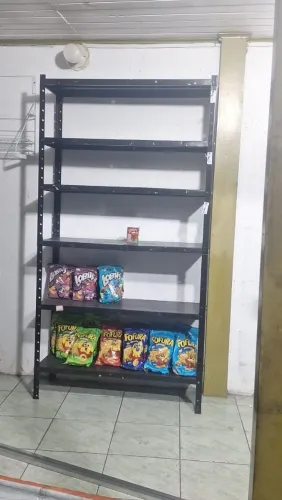  6 Prateleiras de ferro para organizar seu espaço $1200 