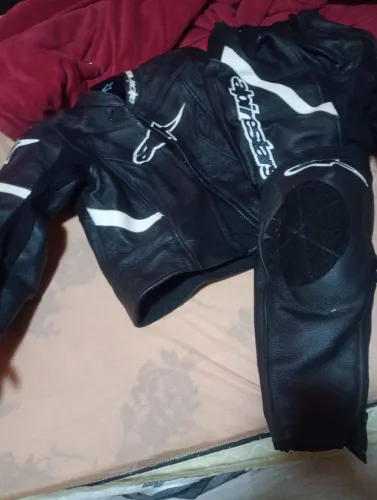 Macacão motociclista feminino completo Alpinistar tamanho GG com Luvas Alpinistar