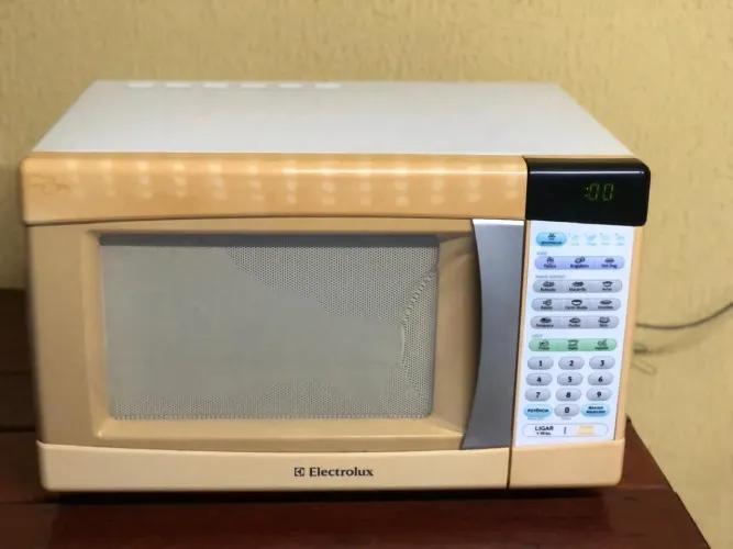 Microondas eletrolux 28 litros 