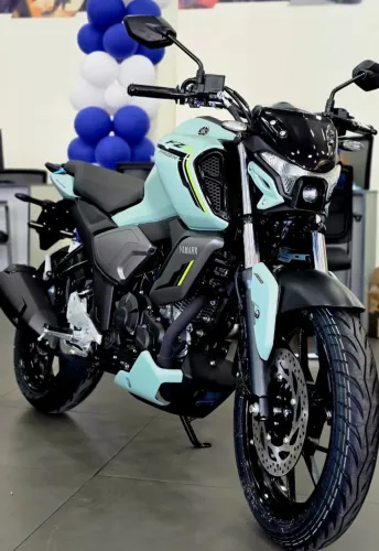 A NOVA FZ15 CONNECTED 2027 JÁ ESTÁ NA PISTA! PRONTA ENTREGA