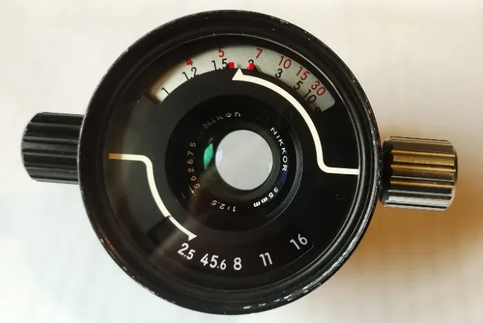 Lente Nikonos 35 mm - f/2.5 PARA USO EXCLUSIVO NA SONY ZVE10.