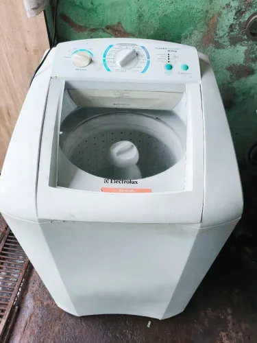 Eletrolux 9 kilos 