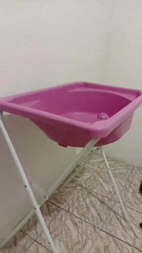 Banheira bebê com suporte