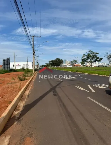Lote em Avenida Segismundo Pereira - Novo Mundo - Uberlândia/MG