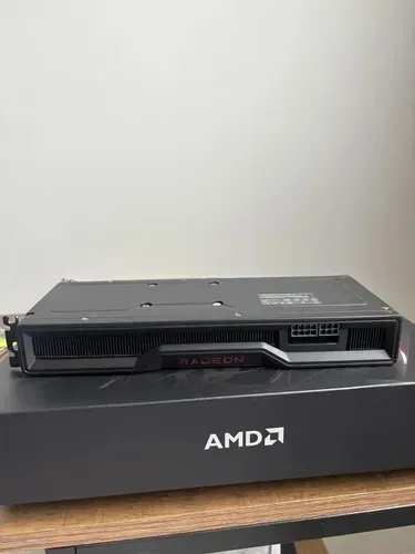 RX 6750 XT Founders Edition