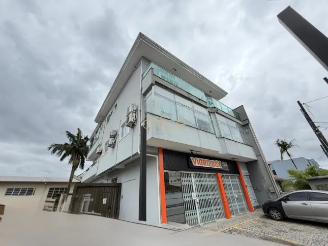 Prédio COMERCIAL em JOINVILLE - SC, IRIRIÚ