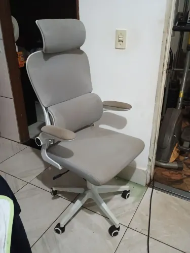 Cadeira de escritório giratória / gamer
