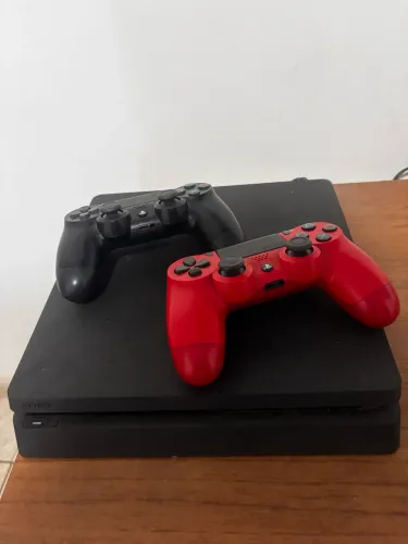 PlayStation 4 Slim 1 TB