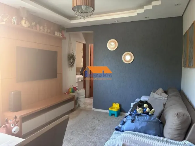 apartamento de 2 quartos, bairro Rio Branco em Belo Horizonte