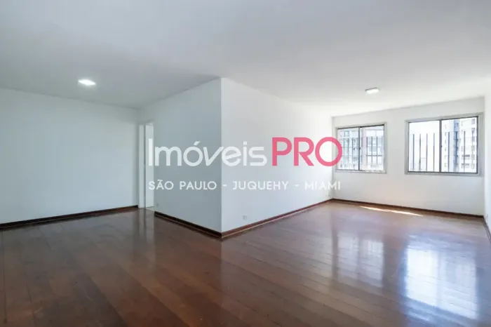 Apto de 136m2 com 3 dorm, sendo 1 suite e 2 vagas no Vila Clementino