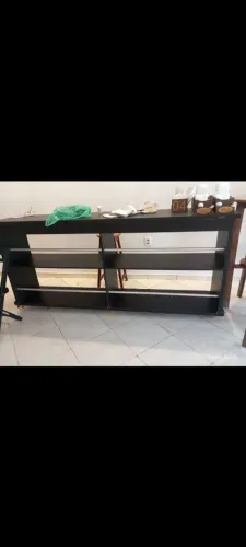 Balcão preto com rodinhas 2,25x0,50