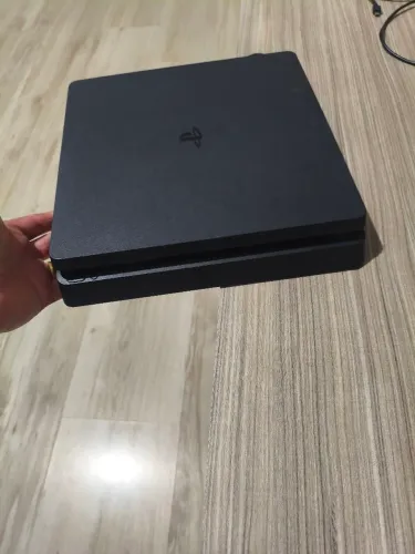 Vendo PlayStation 4