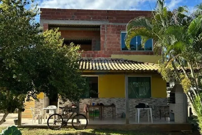 À venda casa com potencial de ampliação e renda extra em Armação dos Búzios, RJ
