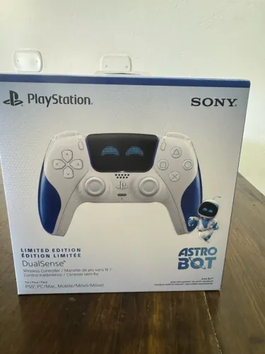 DualSense PS5 Astro Bot - Edição Especial - Lacrado