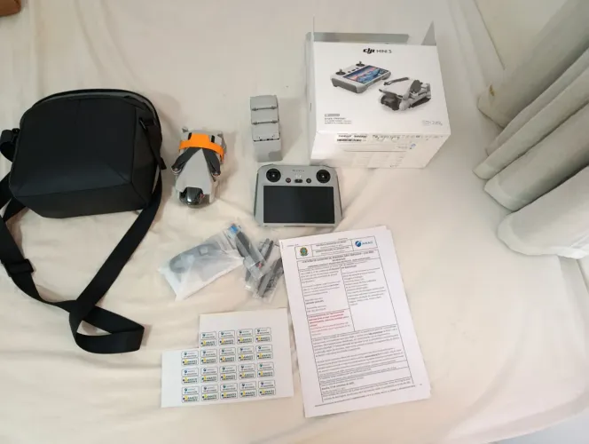 Dji mavic mini 3 combo.