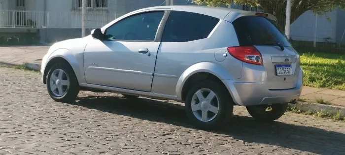 Ford KA 1.0 8v/1.0 8V ST Flex 3P 2010