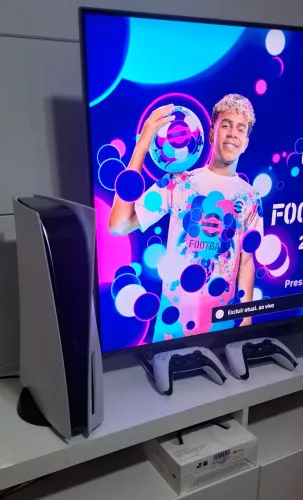 PS5 Mídia física+2 controles