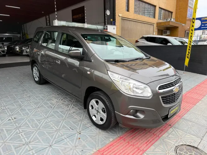 Chevrolet Spin LT 1.8 8V Econo.flex 5P Mec. 2013