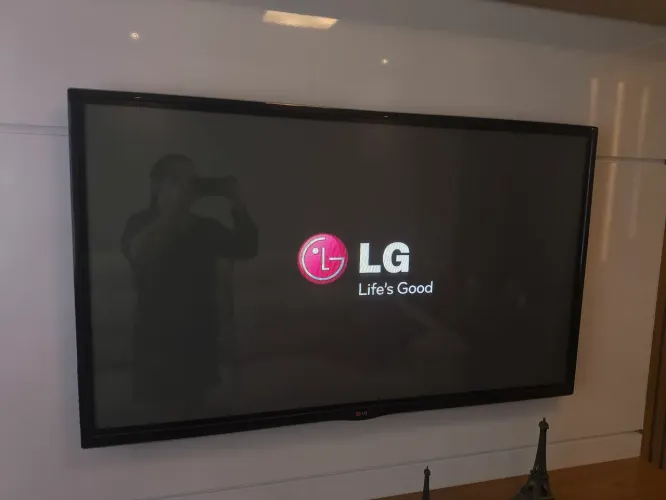 TV LG - 55 polegadas - Funcionando perfeitamente 