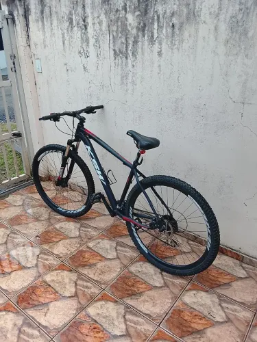 Bicicleta KSW aro 29 - Ótimo estado