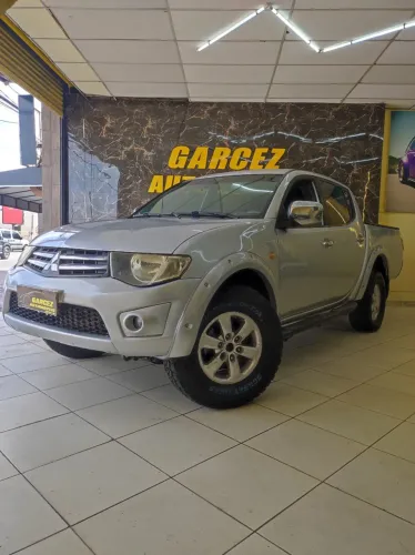 Mitsubishi L200 Triton HPE 3.2 CD TB Int.diesel MEC 2013