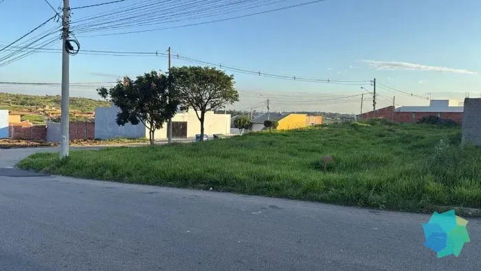Terreno à venda, 160 m² por R$ 127.000 - Jardim Imperador - Salto/SP