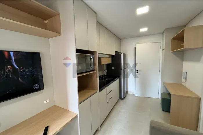 Estúdio Reformado e Mobiliado de 43m² no Jardim Prudência Pronto para Morar