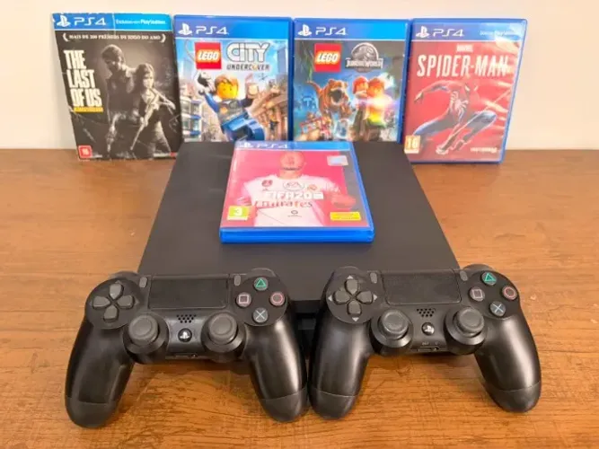 PlayStation 4 500GB - Kit Completo com 5 Jogos