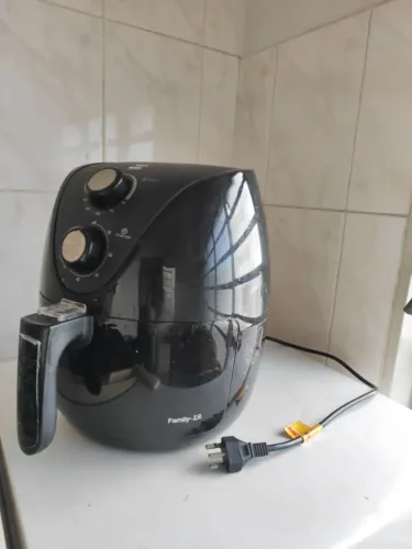 Airfryer Mondial Preta