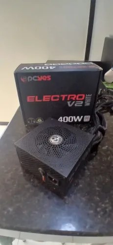 Fonte 400W 80 Plus com PFC Ativo - Excelente Estado (Bivolt)