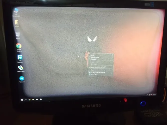 Monitor Samsung 18 polegadas(leia)