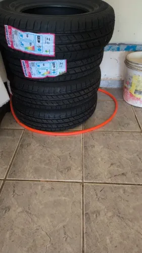 Vendendo Pneu novos