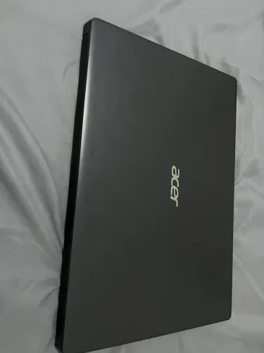 VENDO NOTEBOOK ACER ASPIRE 3 512Gb SSD 8GB RAM
