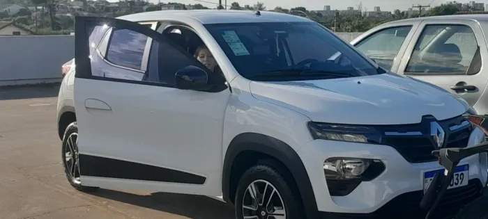 Renault Kwid Intense 1.0 Flex 12V 5P Mec. 2024