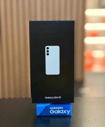 Novo Samsung Galaxy S24 FE 5G<br>256gb, Lacrado + NF(Até 12x)