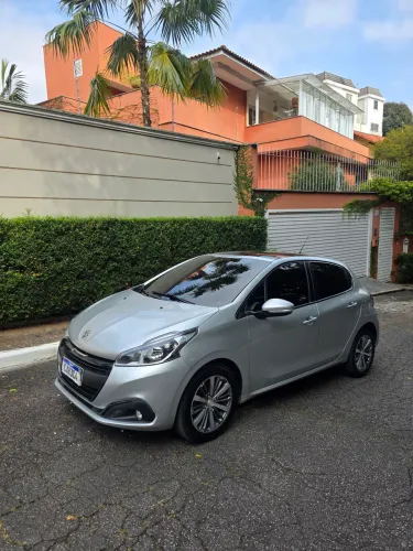 Peugeot 208 Griffe 1.6 Flex 16V 5P Aut. 2020