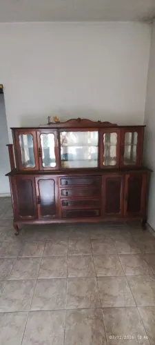 Vendo cristaleira