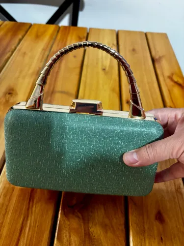 Bolsa Clutch Alça Fixa - Verde Oliva Brilhante