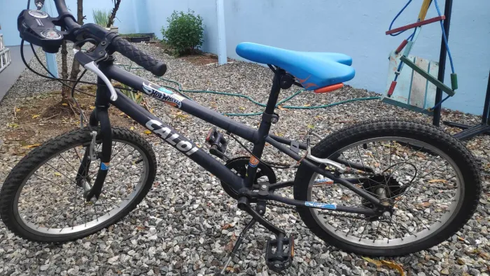 Bicicleta Caloi Hot Wheels