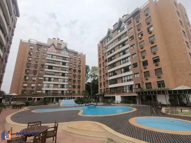 Apartamento 03 dormitórios com suite na Tristeza