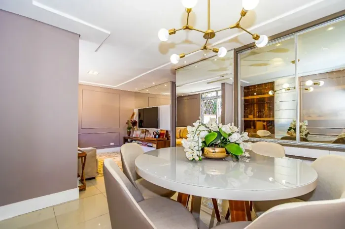 Sobrado reformado com 3 dormitórios à venda, 103 m² por R$ 815.000 - Bacacheri - Curitiba/