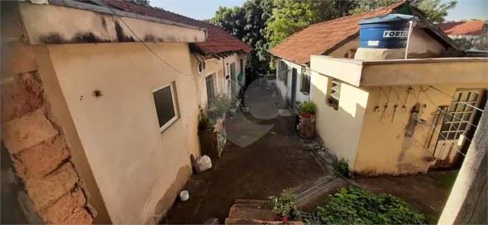Terreno à venda em Vila bela - SP