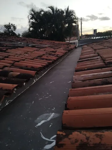 Instalação de Calhas. Aceitamos cartões! 