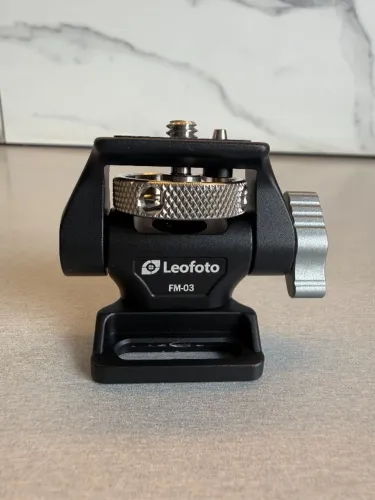 Suporte Articulado Leofoto FM-03 para Monitor - Fotografia e Vídeo