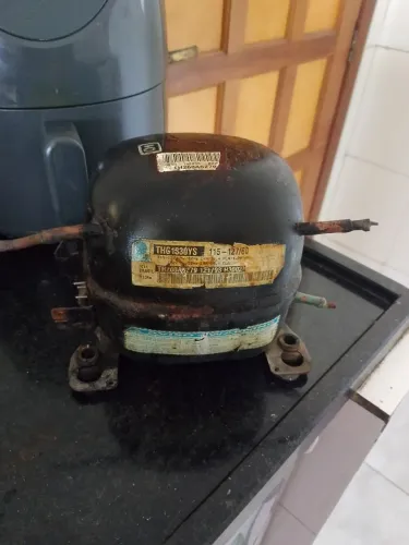Motor de geladeira 