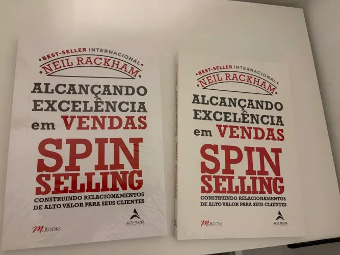 2 livros Spin Selling - Alcançando a excelência em vendas