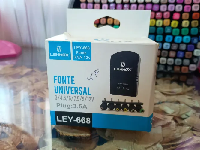 Fonte Universal Regulada 3A 12V - Completa com Ponteiras