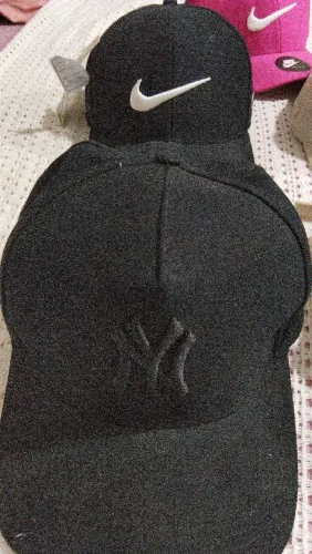 Boné